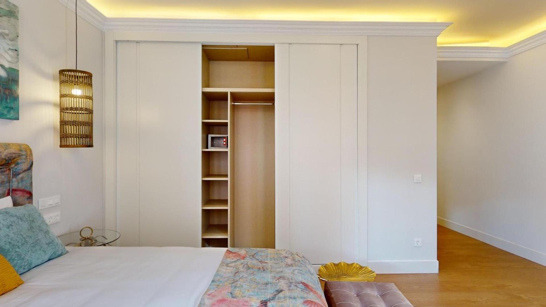 Celenque Apartment Madrid Bagian luar foto